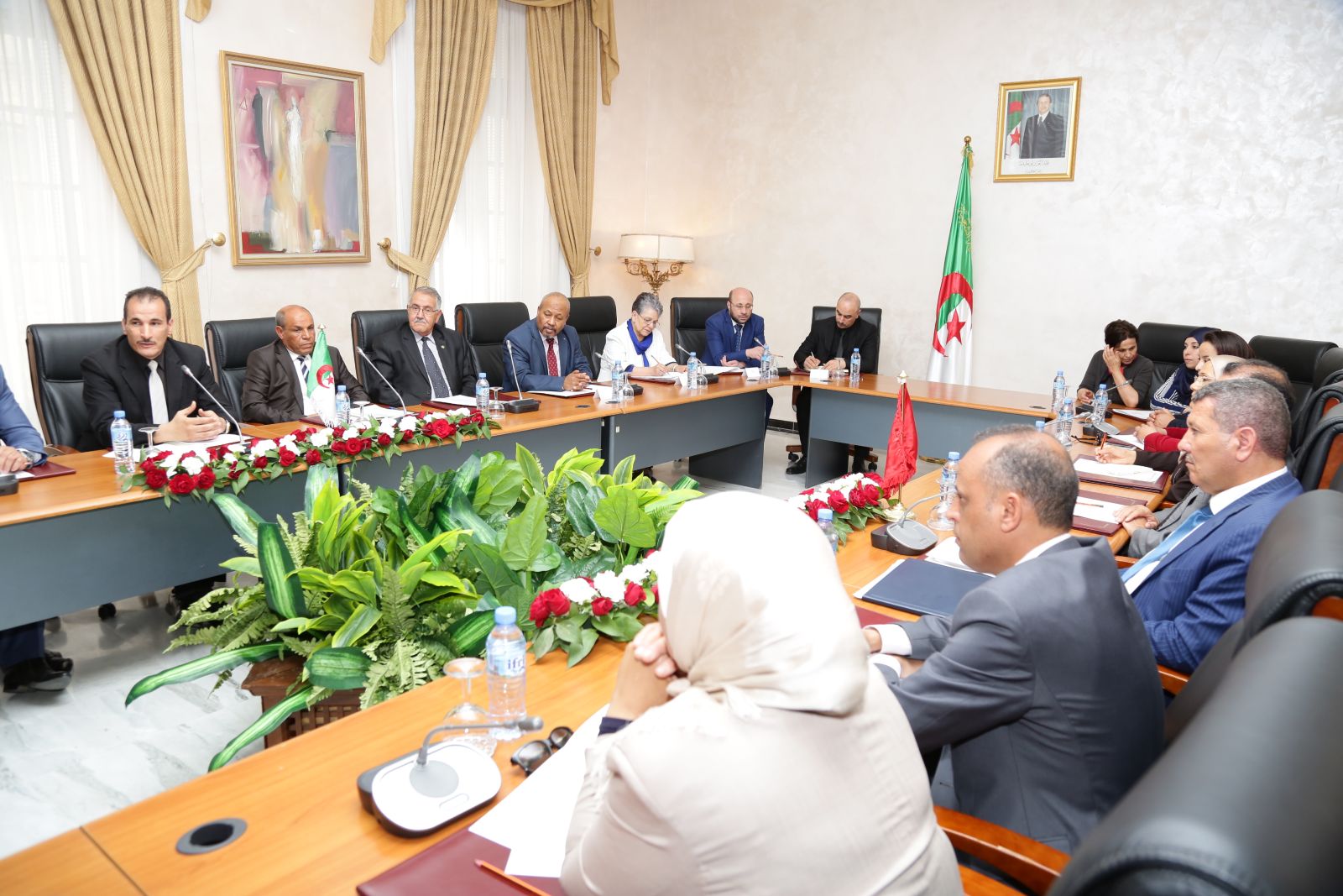 لجنتا الفلاحة والثقافة بمجلس الأمة تعقدان لقاءا مع وفد برلماني تونسي