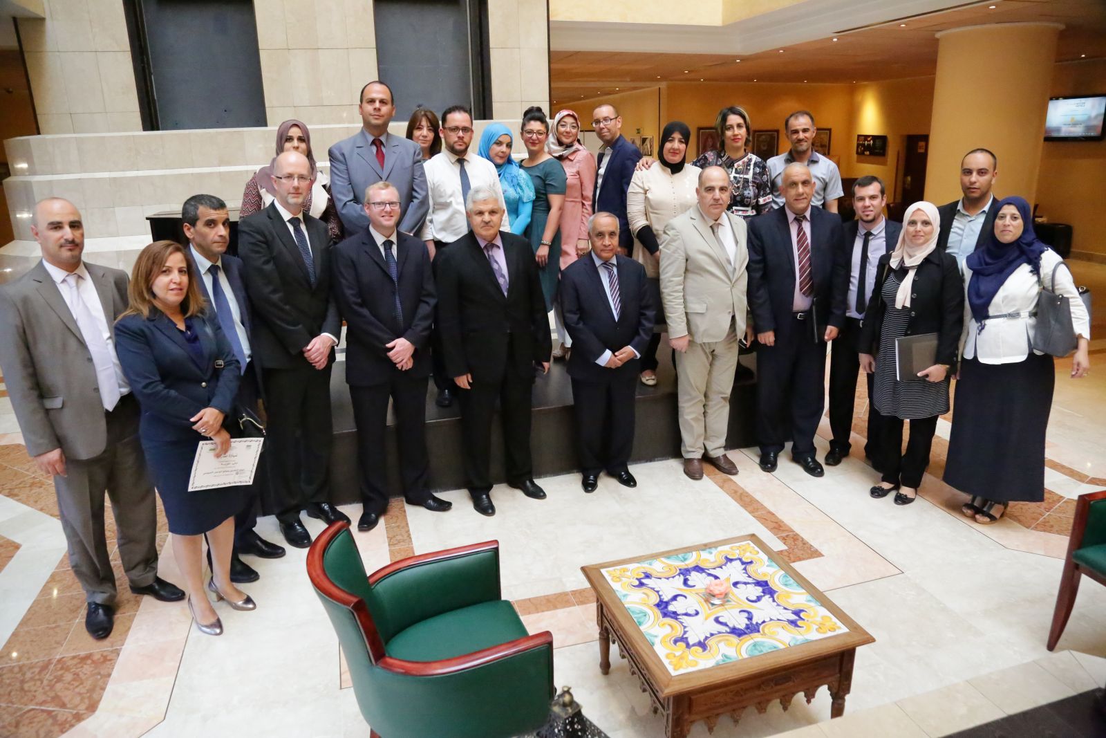 دورة تكوينية حول تسيير مواقع الواب وشبكات التواصل الاجتماعي لفائدة إطارات وموظفي البرلمان بغرفتيه