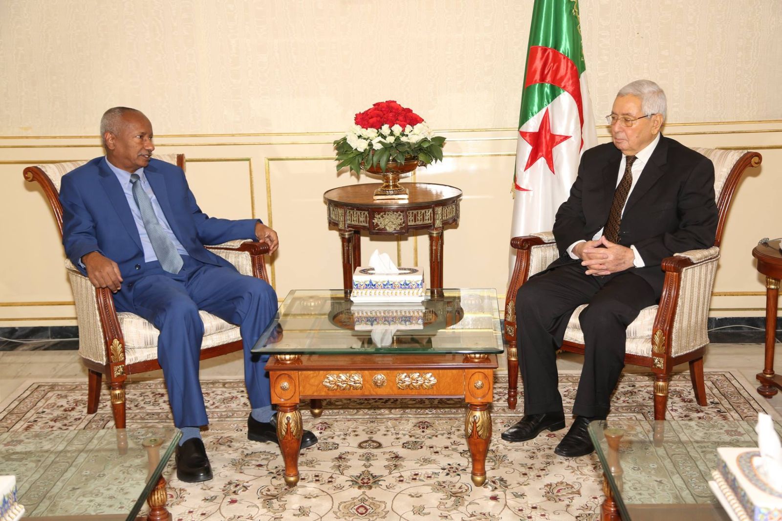 رئيـس مجــلــس الأمّـة يستـقبـل السّفير الجديد لجمـهـوريـّة السـودان بالجزائر