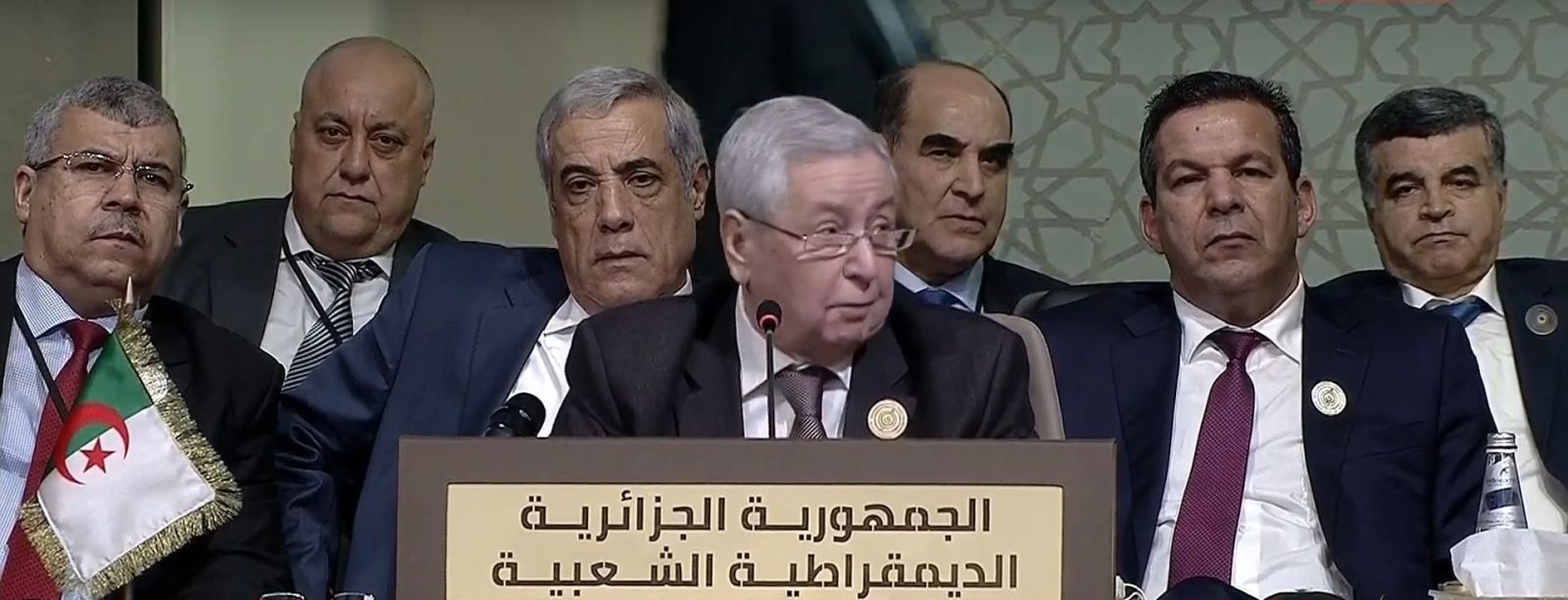 كلمة السيد رئيس مجلس الأمة في إفتتاح القمة العربية التنموية الإقتصادية و الإجتماعية ببيروت