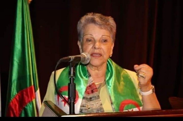 رئيس مجلس الأمة بالنيابة يعزي عائلة المرحومة عائشة باركي