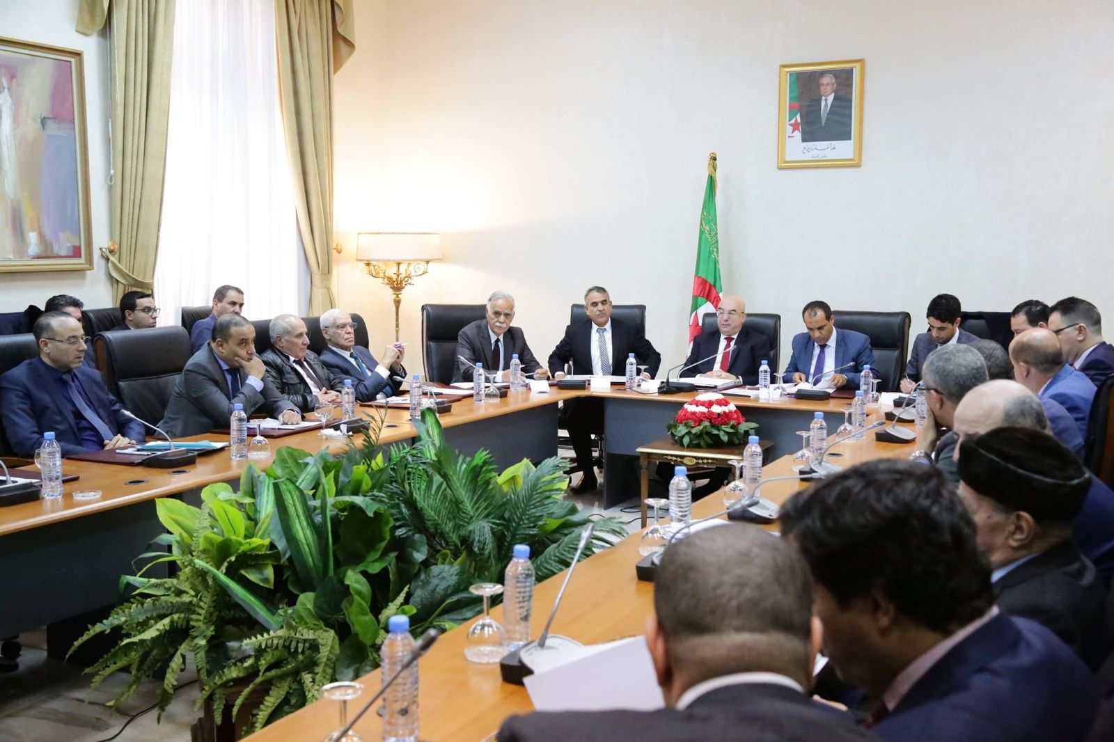 لجنة الشؤون القانونية تستمع للسيد وزير الداخلية حول مشروع القانون المتعلق بالتنظيم الإقليمي للبلاد