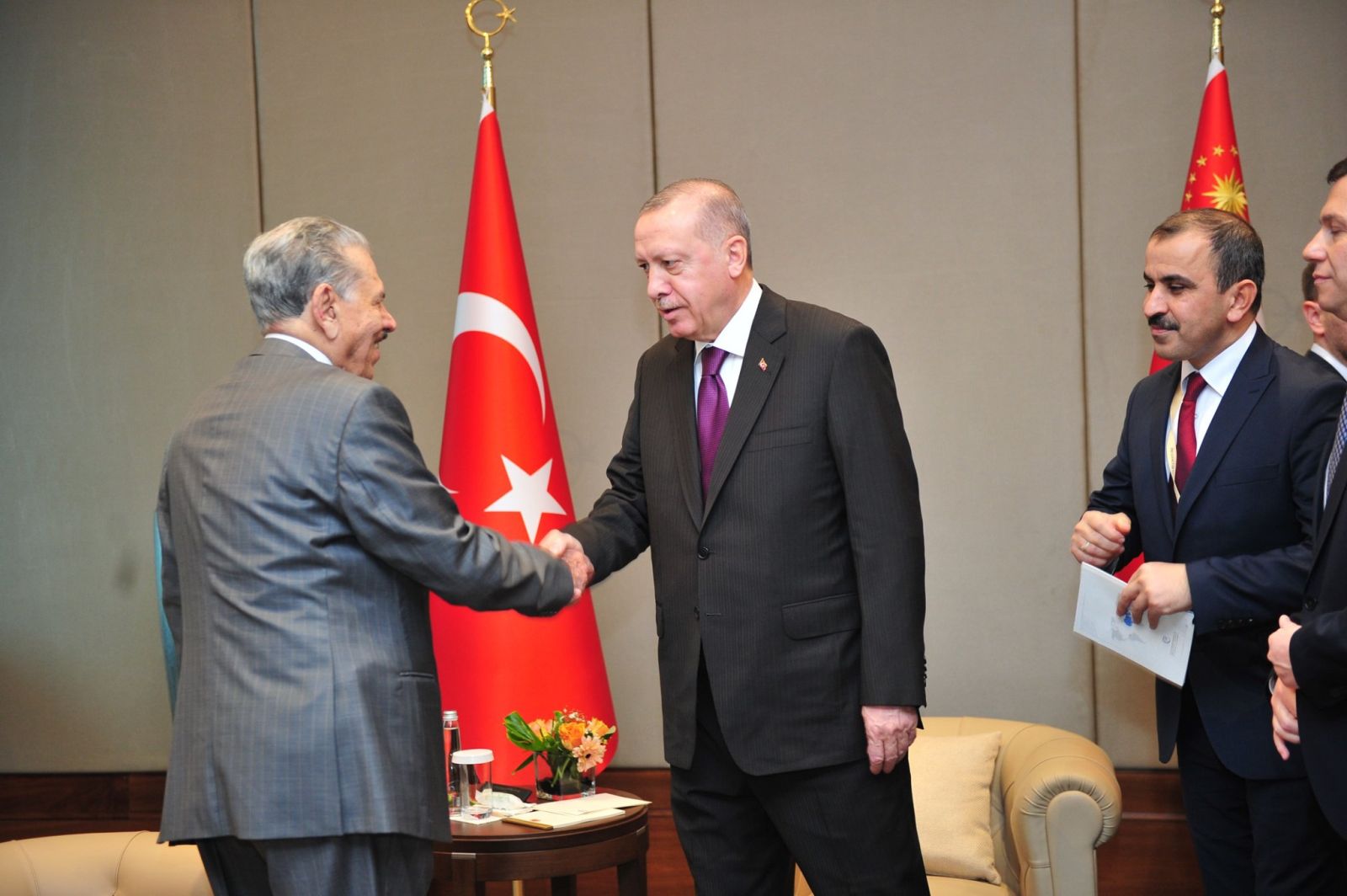 الرئيس التركي الطيب رجب أردوغان يستقبل السيد صالح قوجيل رئيس مجلس الأمة بالنيابة الذي أدى له زيارة مجاملة