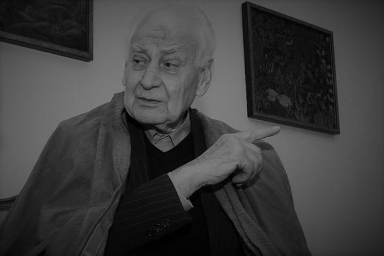 رئيس مجلس الأمة بالنيابة يعزي عائلة المرحوم المجاهد لمين خان