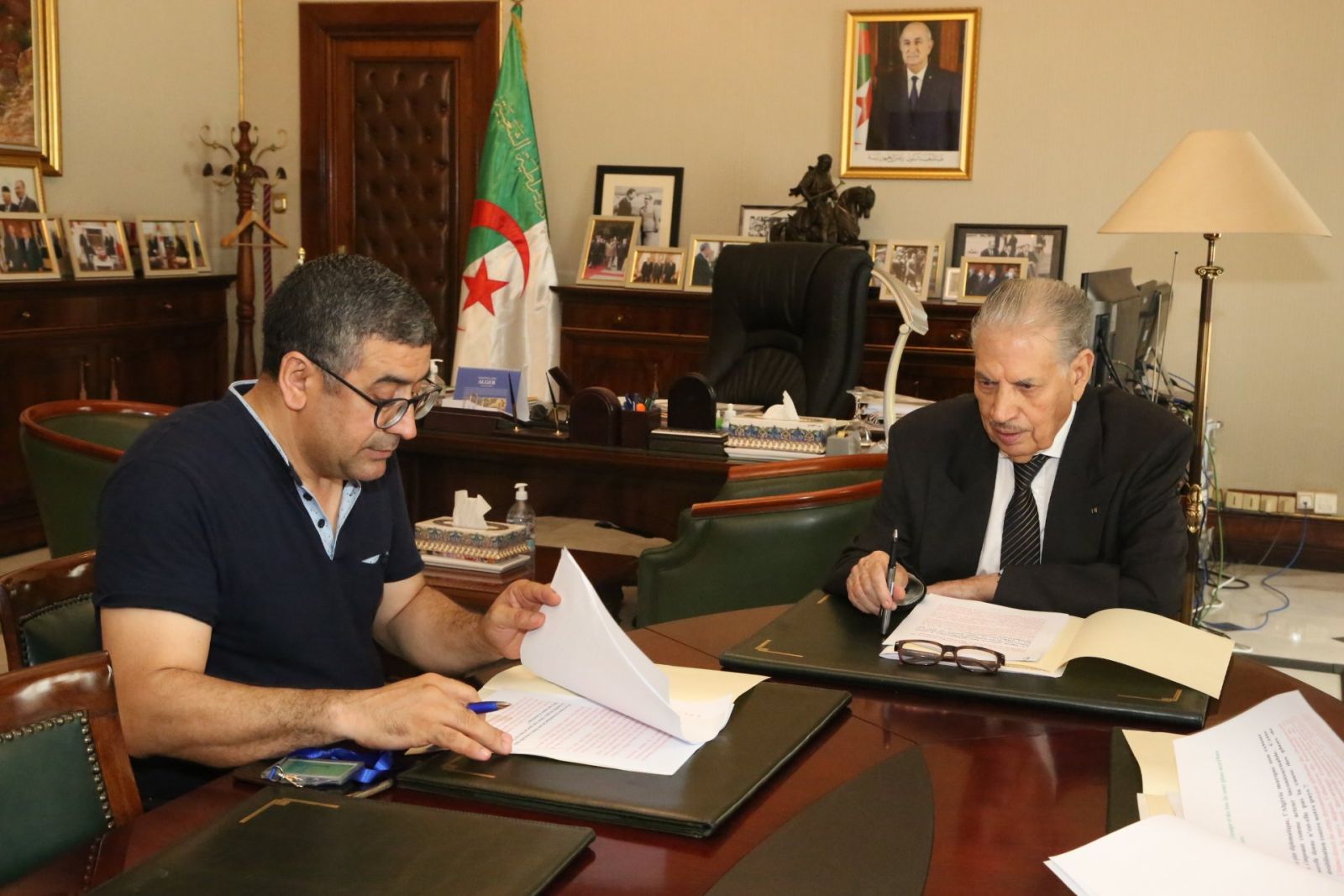 المجاهد السيد صالح قوجيل، رئيس مجلس الأمة يشدد على أهمية التاريخ في أخذ الدروس واستلهام العبر