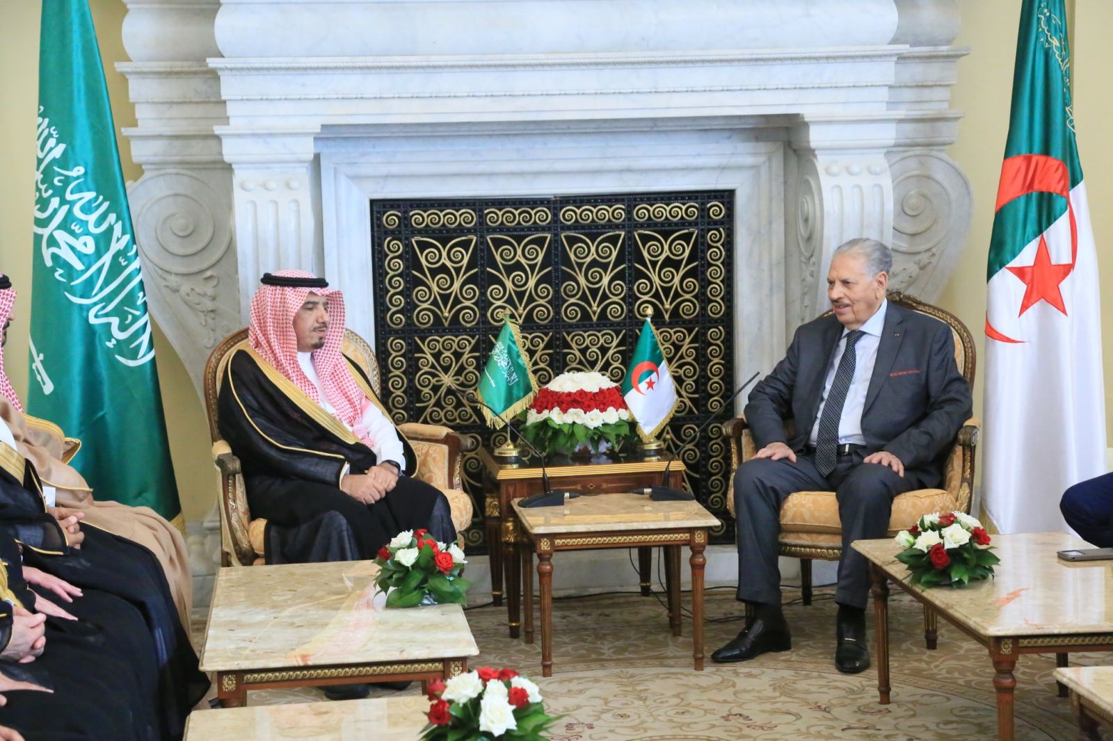 رئيس مجلس الأمة يستقبل وفداً عن لجنة الصداقة البرلمانية السعودية - الجزائرية، بمجلس الشورى السعودي