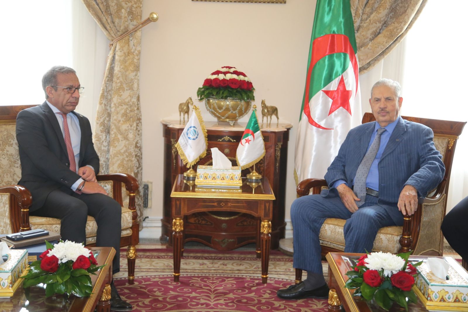 رئيس مجلس الأمة السيد صالح ڨوجيل يستقبل رئيس الاتحاد البرلماني الدولي السيد دوارتي باشيكو