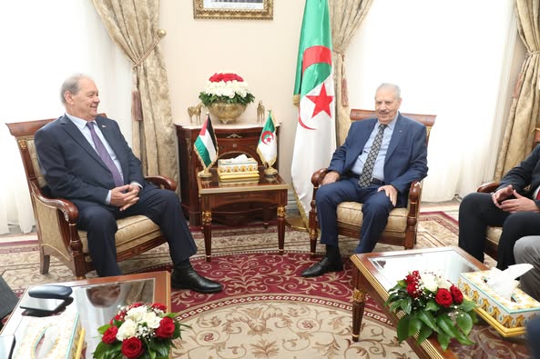 السيد صالح ڨوجيل، رئيس مجلس الأمة  يستقبل السيد روحي فتوح، رئيس المجلس الوطني الفلس...طيني
