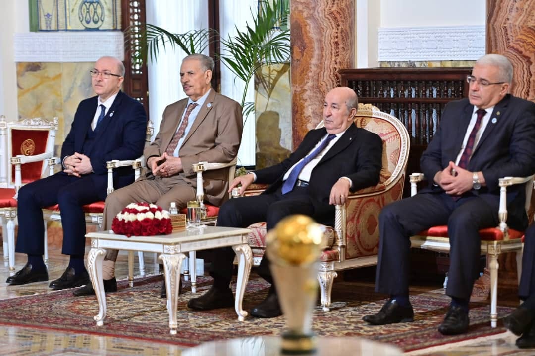 السيد صالح قوجيل يشارك في حفل التكريم الذي خص به السيد عبد المجيد تبون رئيس الجمهورية فريق اتحاد العاصمة