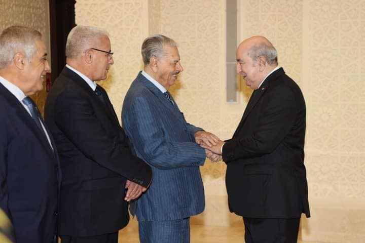 السيد صالح ڨوجيل، رئيس مجلس الأمة، يشارك، اليوم 03 ديسمبر 2023، في احتفالية جائزة رئيس الجمهورية للصحفي المحترف، تحت إشراف رئيس الجمهورية، السيد عبد المجيد تبون بمركز المؤتمرات عبد اللطيف رحال.