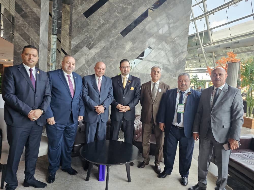 لقاء السيد أحمد خرشي، نائب رئيس مجلس الامة، والوفد المرافق له، مع السيد فيصل عاكف الفايز رئيس مجلس الاعيان بالمملكة الاردنية الهاشمية