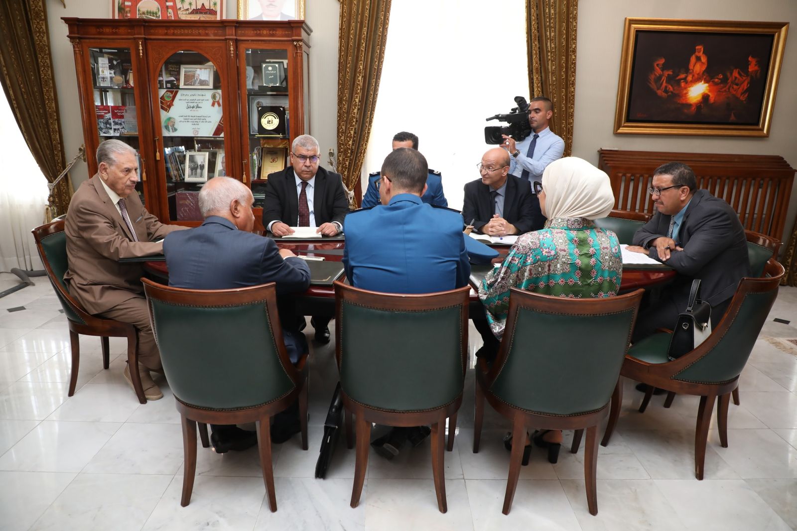 أجرى السيد صالح قوجيل، رئيس مجلس الأمة، حوارا لمجلة الشرطة بمناسبة الاحتفال بالذكرى 62 لعيدي الاستقلال والشباب، وكذا، إحياء العيد الوطني للشرطة الجزائرية، المصادف للثاني والعشرين يوليو من كل عام