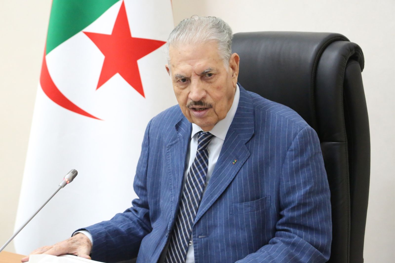 النص الكامل لكلمة السيد صالح قوجيل، رئيس مجلس الأمة، الموجهة إلى المؤتمر الثاني عشر  رؤساء البرلمانات الإفريقية، والتي ألقاها نيابة عنه، السيد محمد رضا أوسهلة، نائب رئيس مجلس الأمة، رئيس الوفد البرلماني المشارك