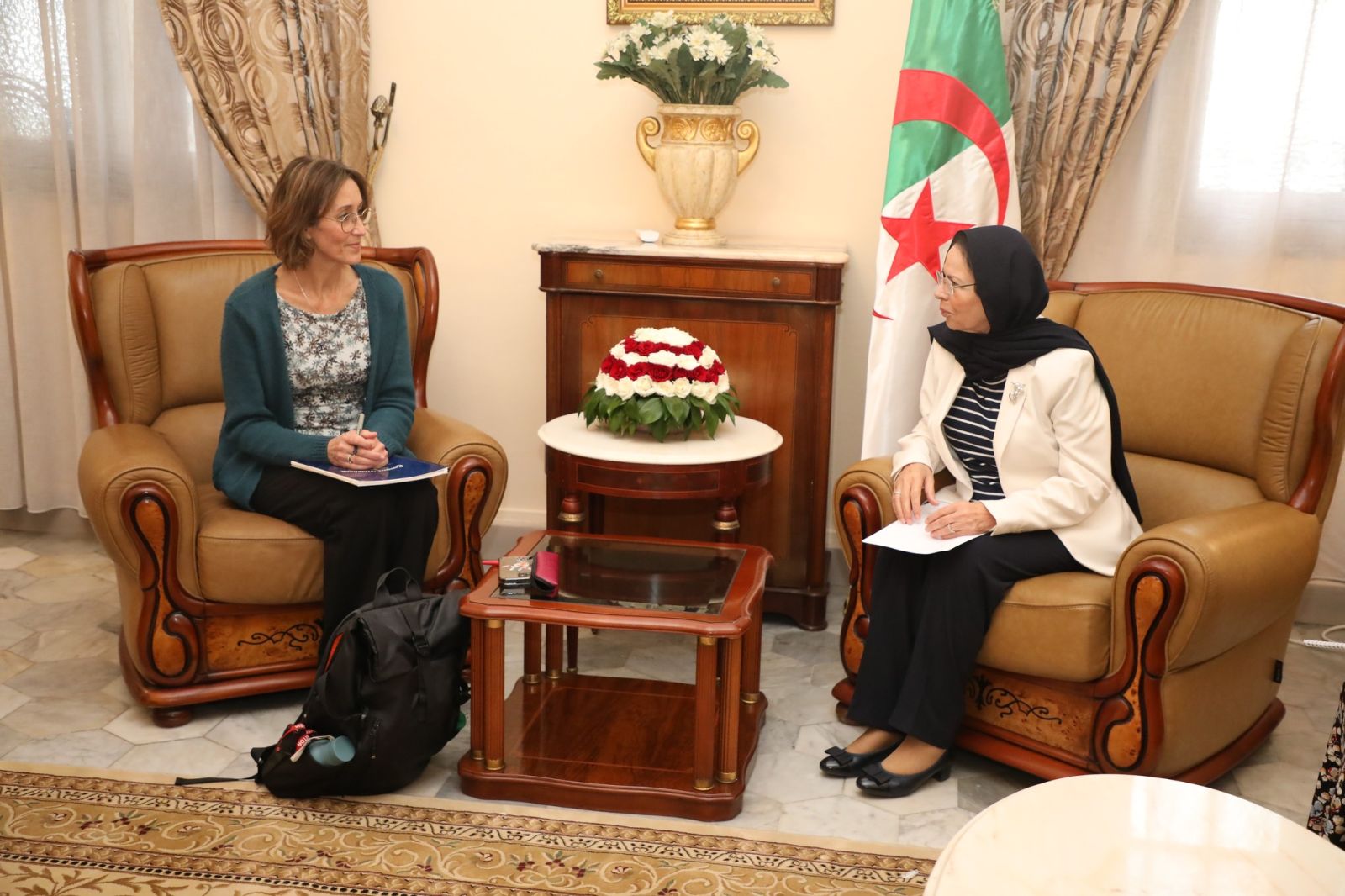 السيدة نوارة سعدية جعفر، تستقبل رئيسة قسم المساواة والجندر بوزارة الخارجية البريطانية