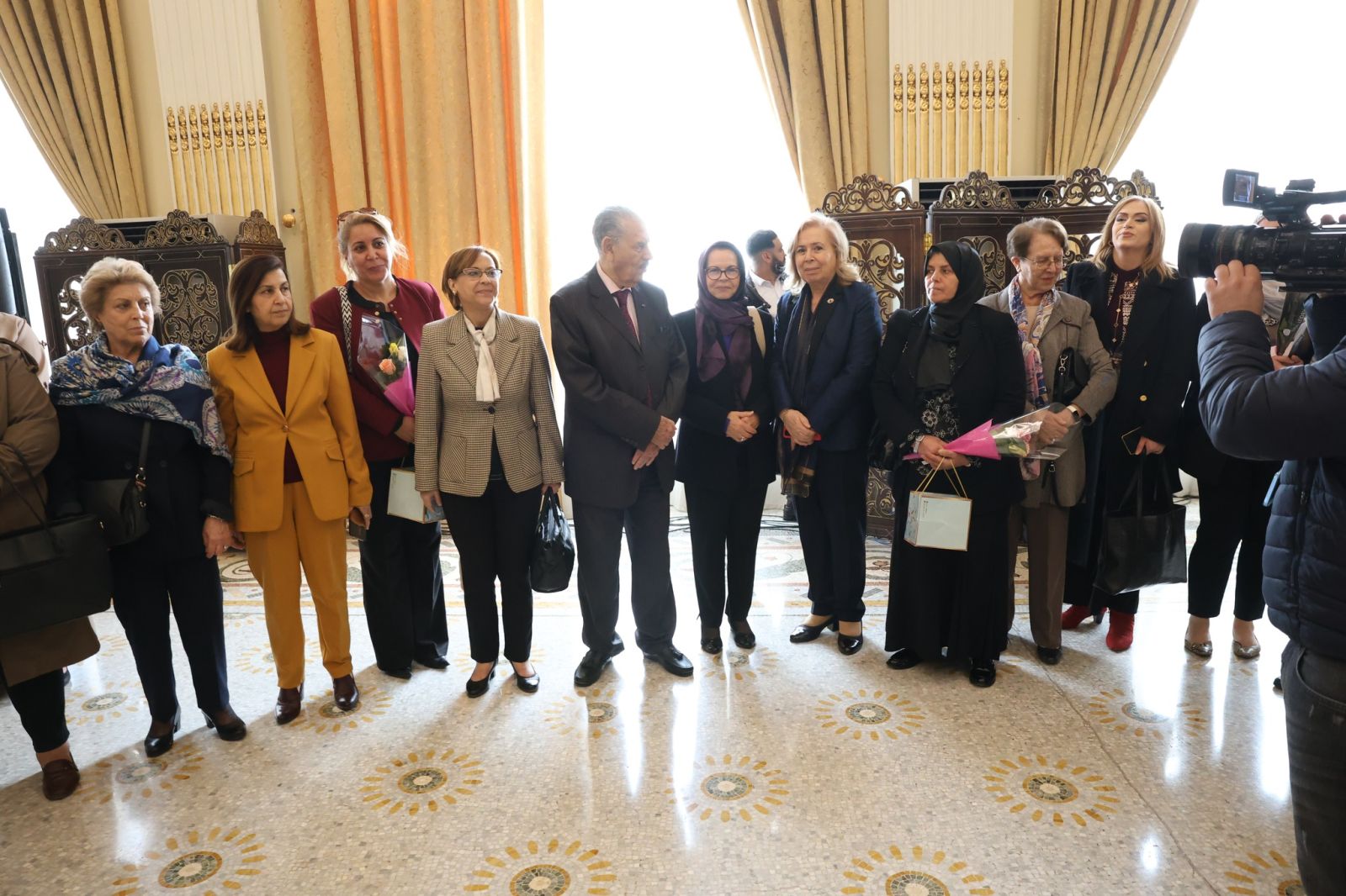 السيد صالح ڨوجيل، رئيس مجلس الأمة يُشرف، بمقر المجلس،  على حفل تكريمي بمناسبة اليوم العالمي للمرأة (8 مارس)