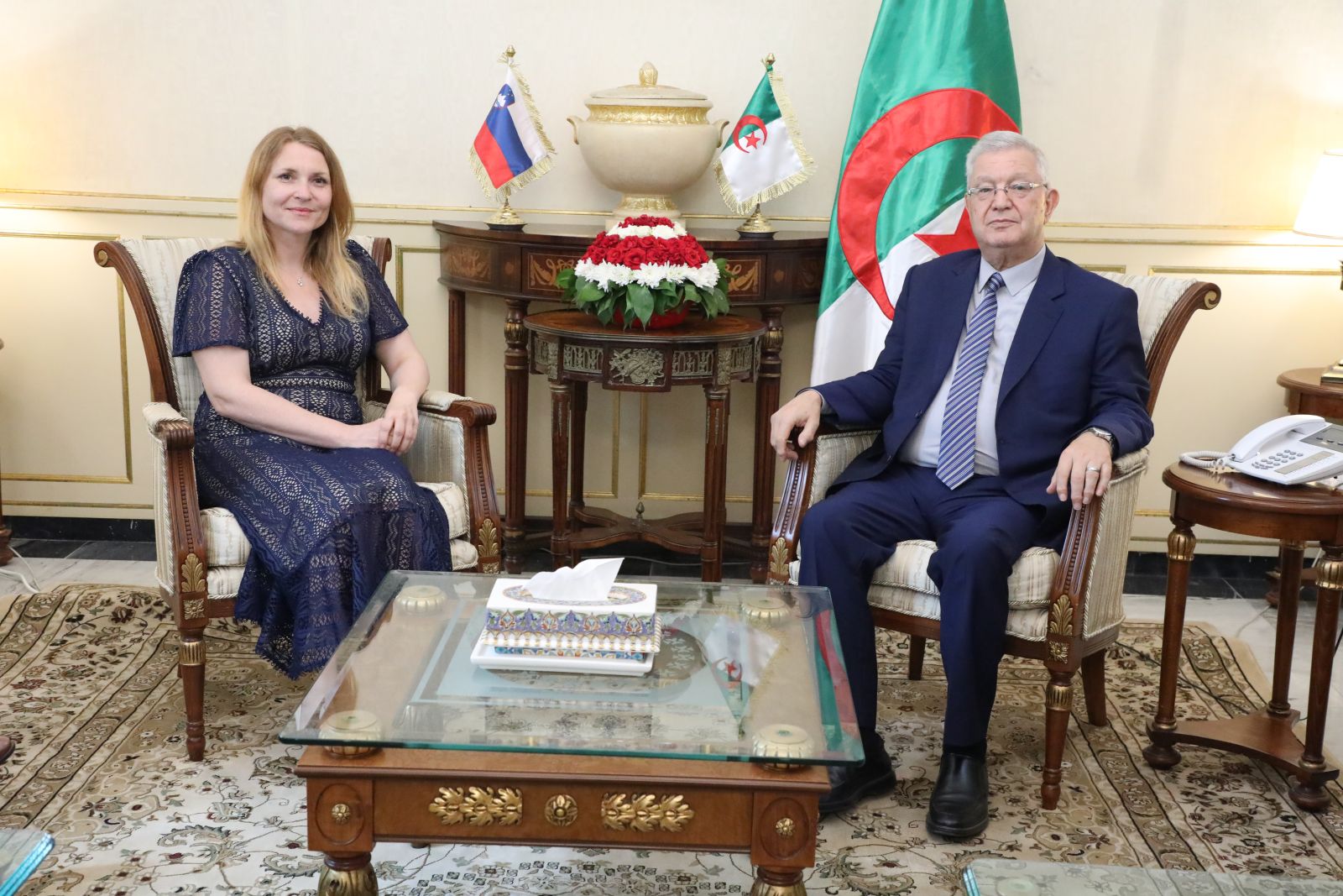 السيد عزوز ناصري، رئيس مجلس الأمة، يستقبل  السيدة أورشكا كرامبورغر منداك، سفيرة جمهورية سلوفينيا بالجزائر