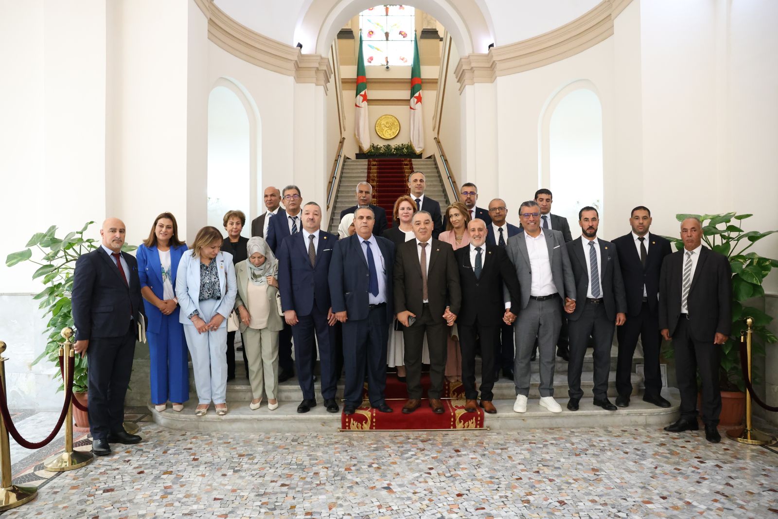 السيد نور الدين تاج، رئيس لجنة الشؤون الاقتصادية والمالية، يستقبل وفد عن مجموعة التعاون البرلماني مع البلدان العربية بمجلس نواب الشعب للجمهورية التونسية