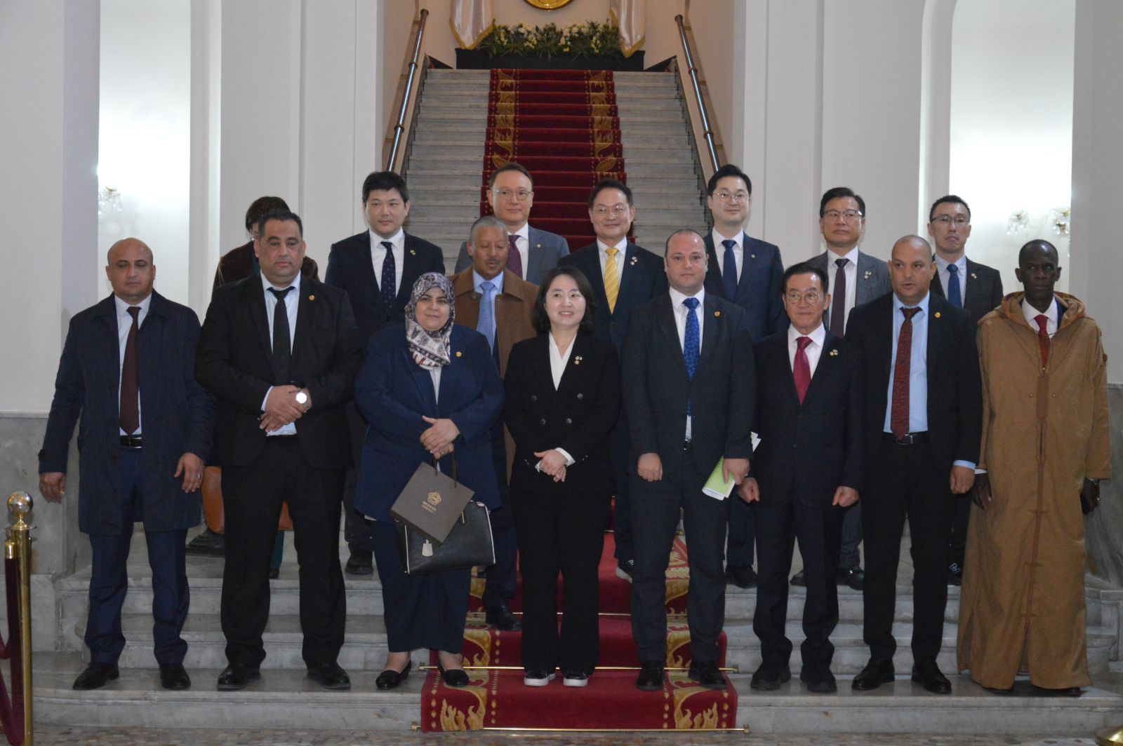 استقبال وفد عن المجموعة البرلمانية للصداقة "جمهورية كوريا – الجزائر"