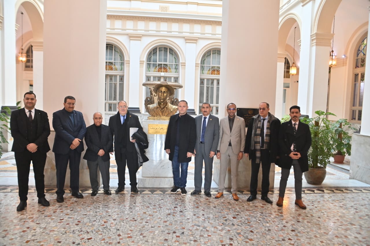 بعثة استعلامية مؤقتة عن لجنة الثقافة والإعلام والشبيبة والسياحة بمجلس الأمة، برئاسة البروفيسور محمد بوكرو، رئيس اللجنة، في زيارة إلى ولايتي: عنابة وسوق أهراس