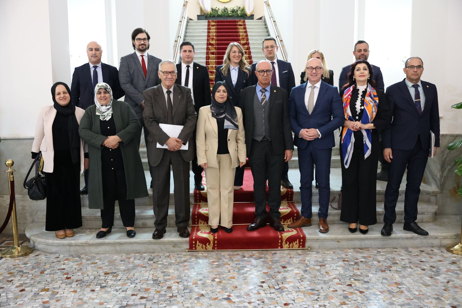 السيد رابح بغالي، نائب رئيس مجلس الأمة،  يستقبل رئيس المجموعة البرلمانية للصداقة "صربيا - الجزائر "